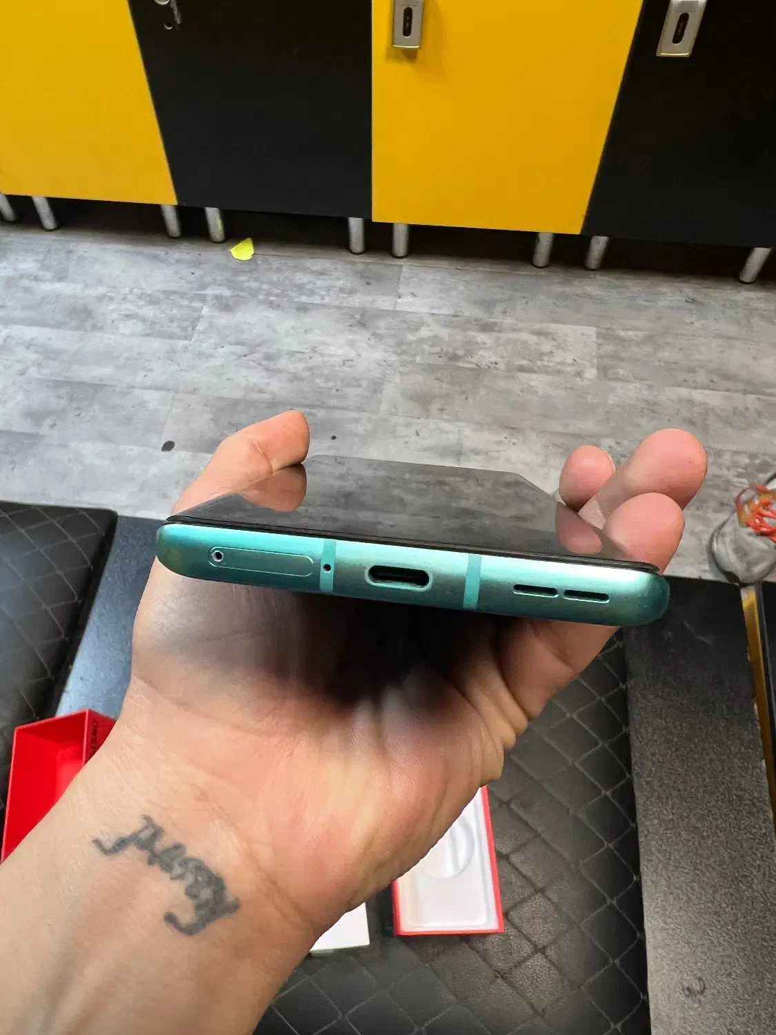 گوشی وان پلاس۸پرو|موبایل|جوانرود, |دیوار