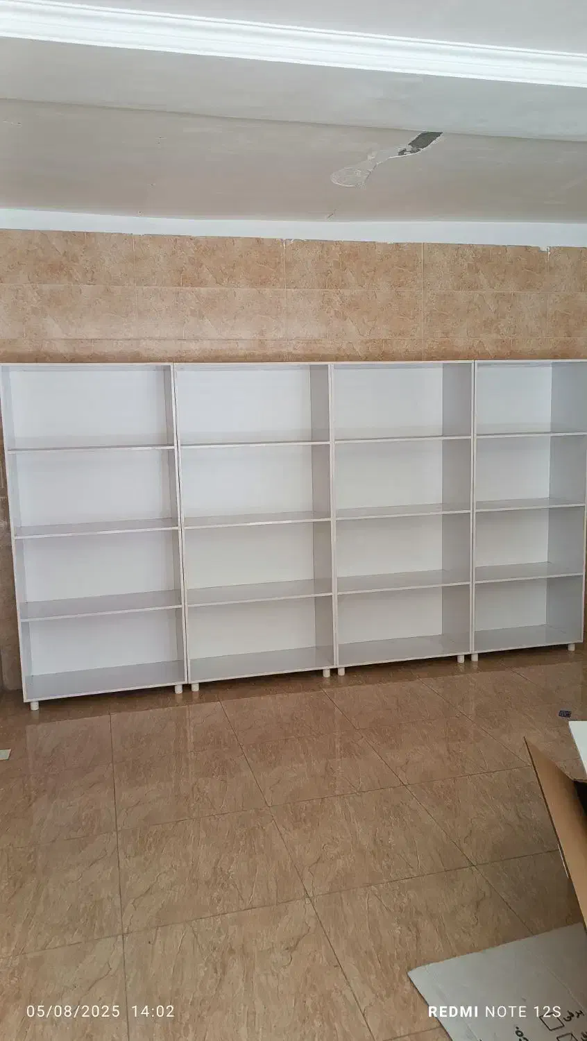 قفسه ویترین کتابخانه|کتابخانه، شلف، قفسه‌های دیواری|ارومیه, |دیوار