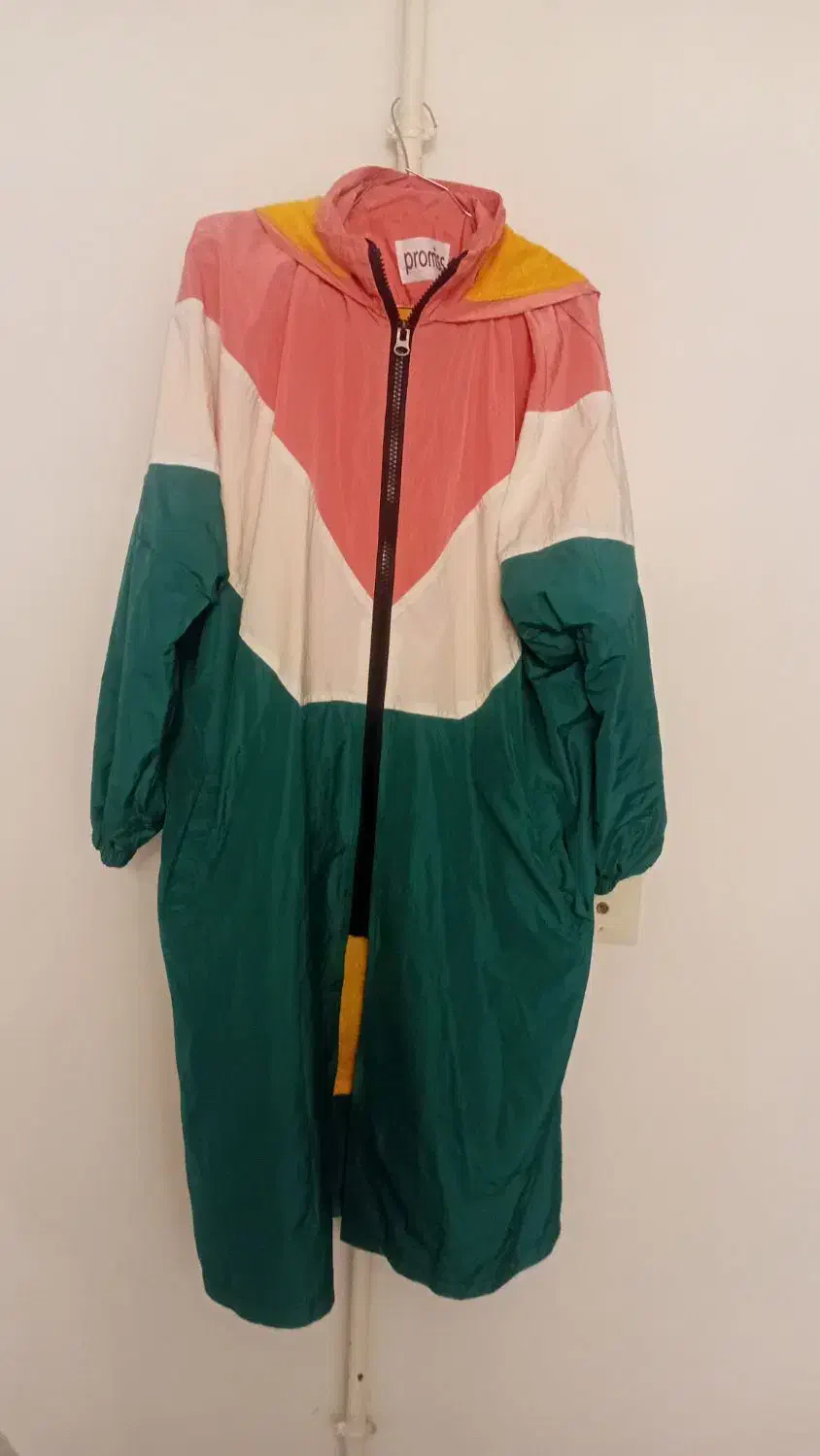 پالتوبارانیاصلوکاپشندرحدنو|لباس|سقز, |دیوار