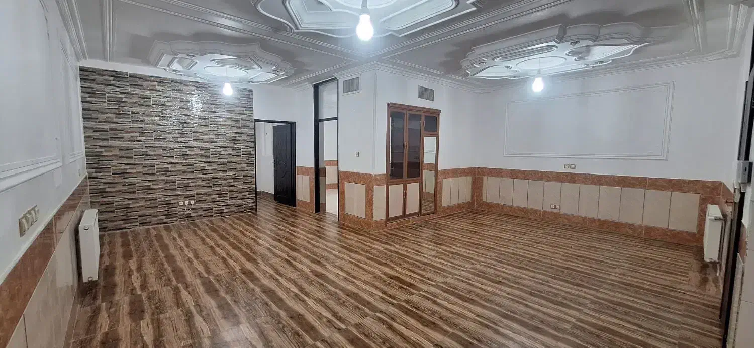 واحد 110متری/دو خواب/ط1/دسترسی عالی|اجارهٔ آپارتمان|بروجن, |دیوار