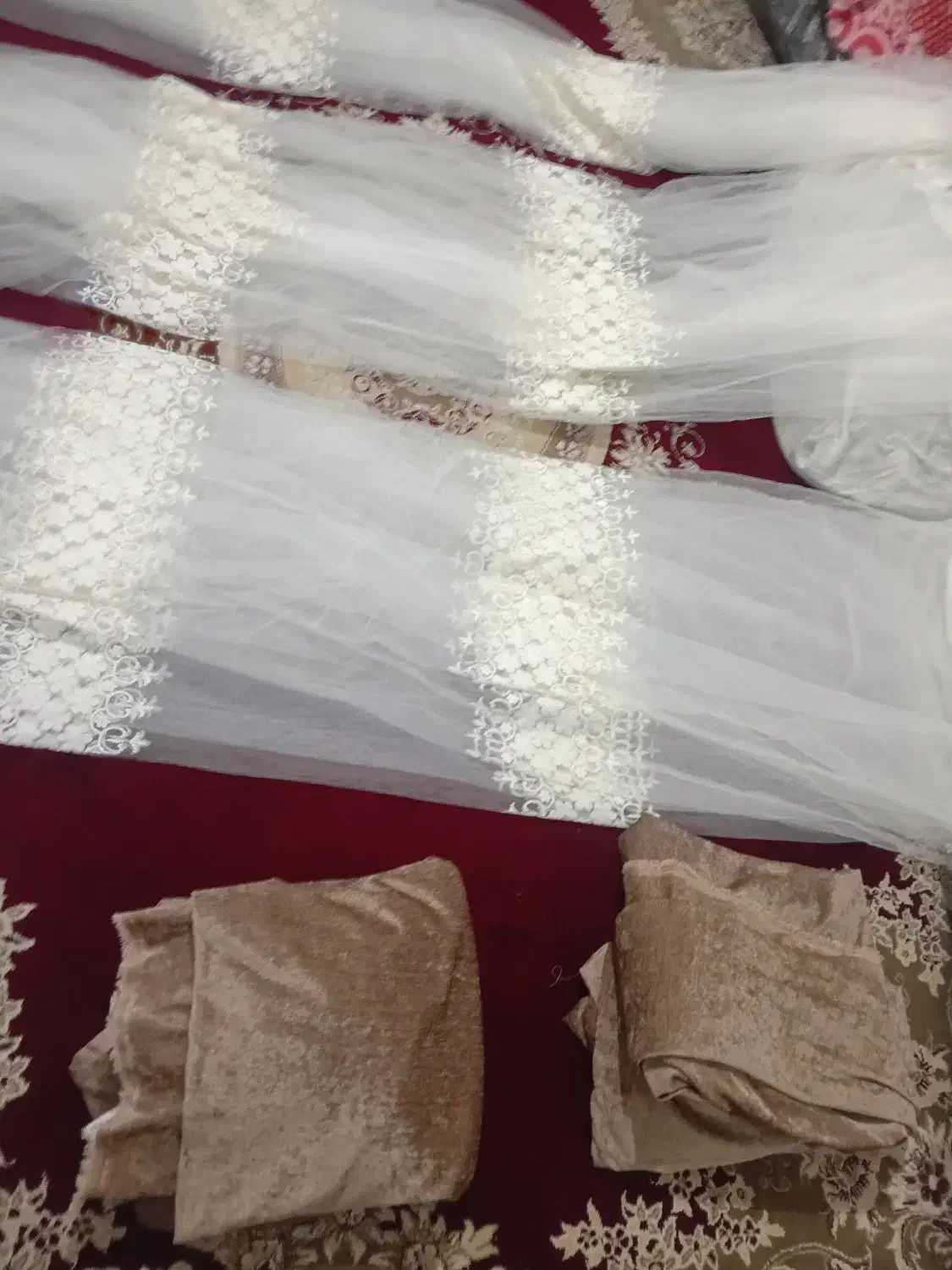 پرده تور شایندار  ۳عدد با دستک مخمل|پرده، رانر، رومیزی|تربت جام, شهرک آزادگان|دیوار
