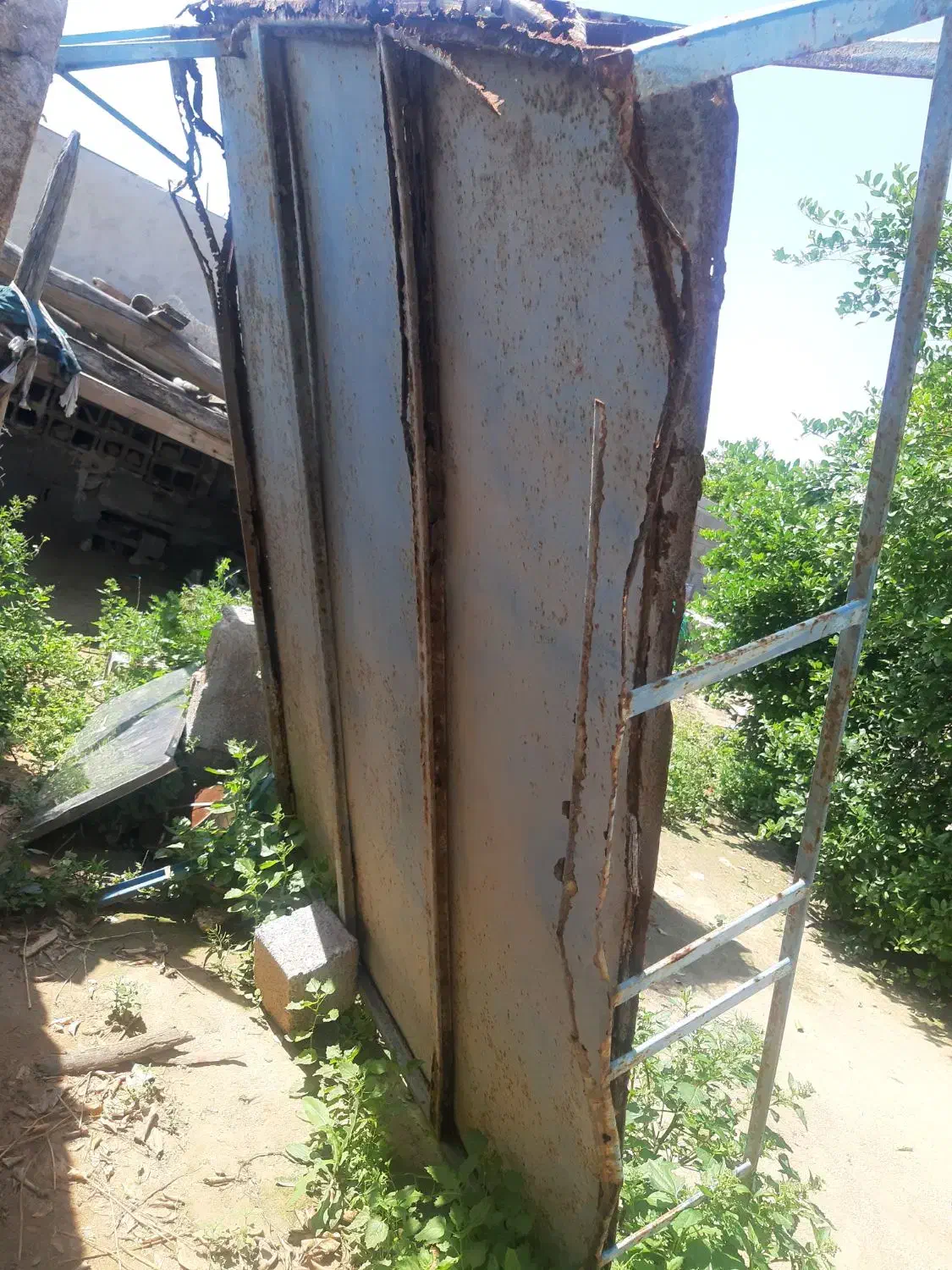 تخت|تخت و سرویس خواب|برازجان, |دیوار