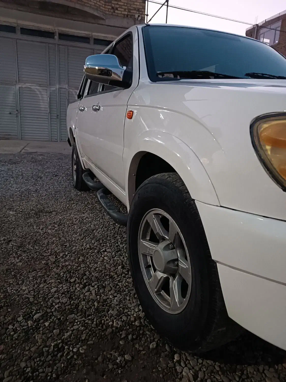 کاپرا|خودرو سواری و وانت|سیلوانه, |دیوار