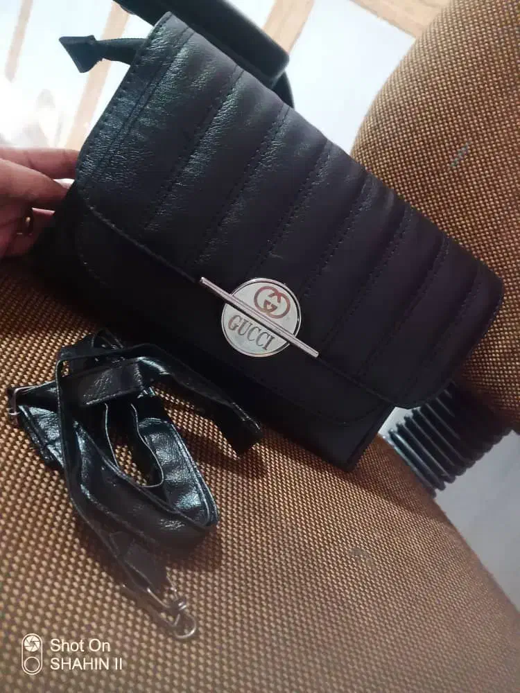 فروش کیف به دلیل تغیر شغل زیر قیمت بازار|کیف، کفش، کمربند|شادگان, |دیوار