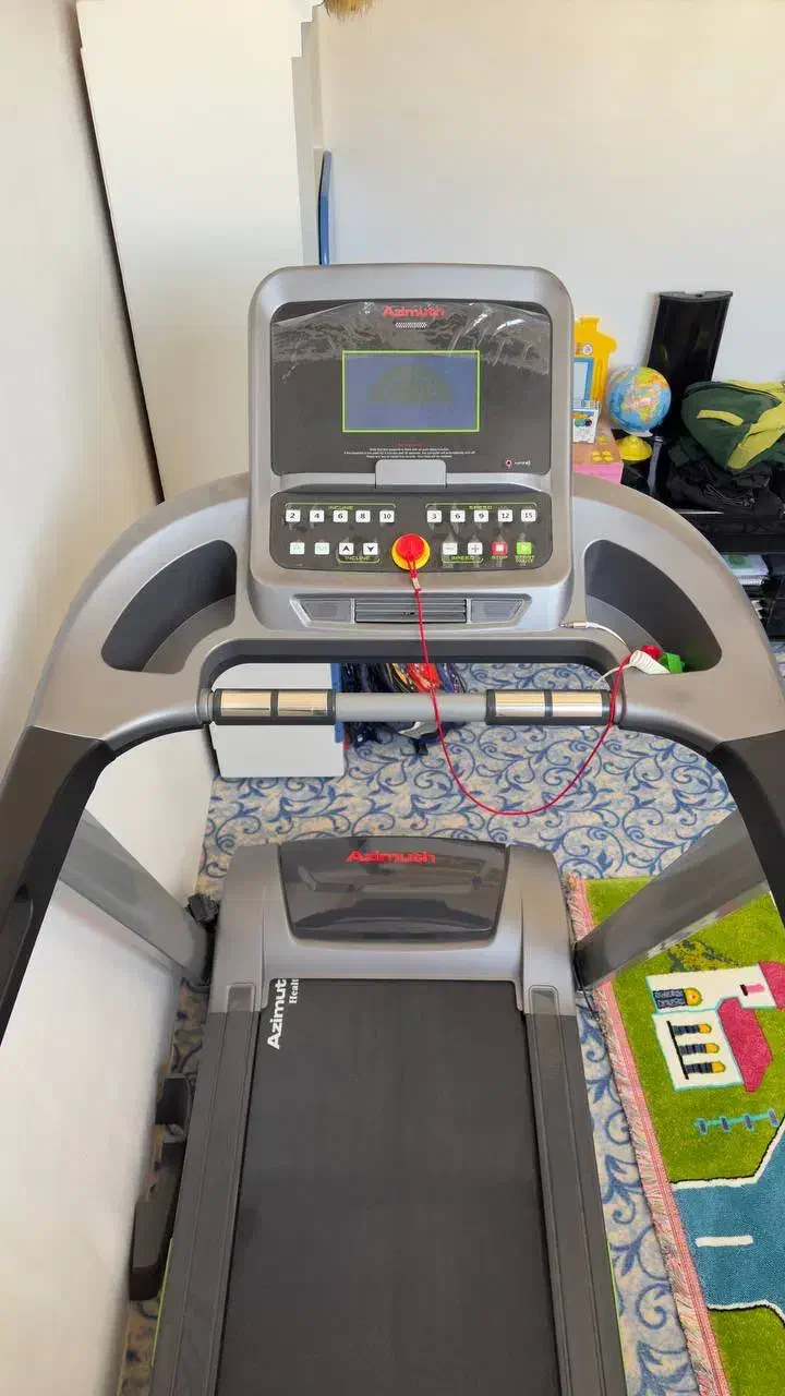 تردمیل تاشو آذیموس بسیار نو و کم کارکرد|تجهیزات ورزشی|مراغه, |دیوار