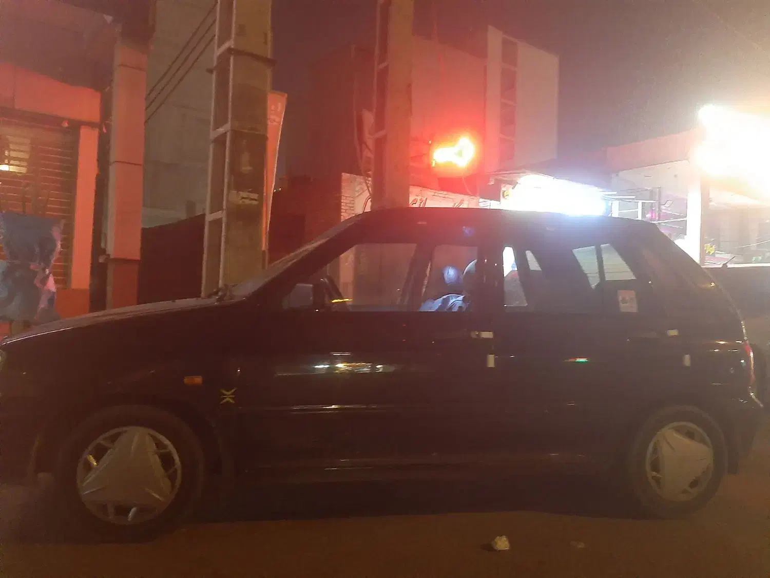 پراید ۱۱۱مشکی متالیک بدون رنگ|خودرو سواری و وانت|اهواز, کیان اباد|دیوار