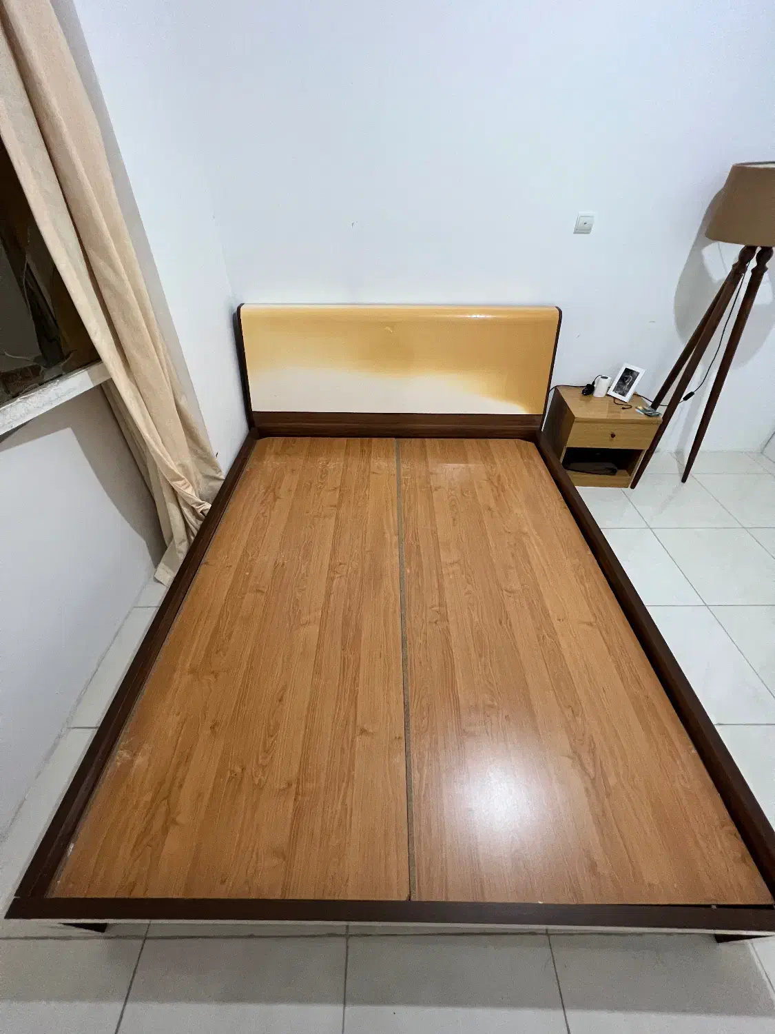 تخت خواب دو نفره (۲ نفره)|تخت و سرویس خواب|بندرعباس, |دیوار