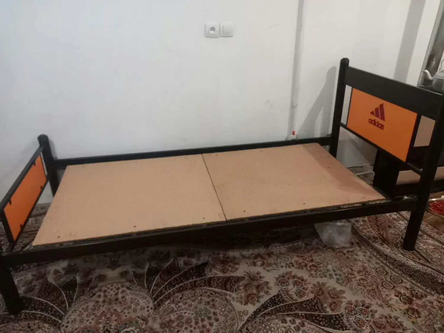 تخت تک نفره|تخت و سرویس خواب|شهرکرد, |دیوار