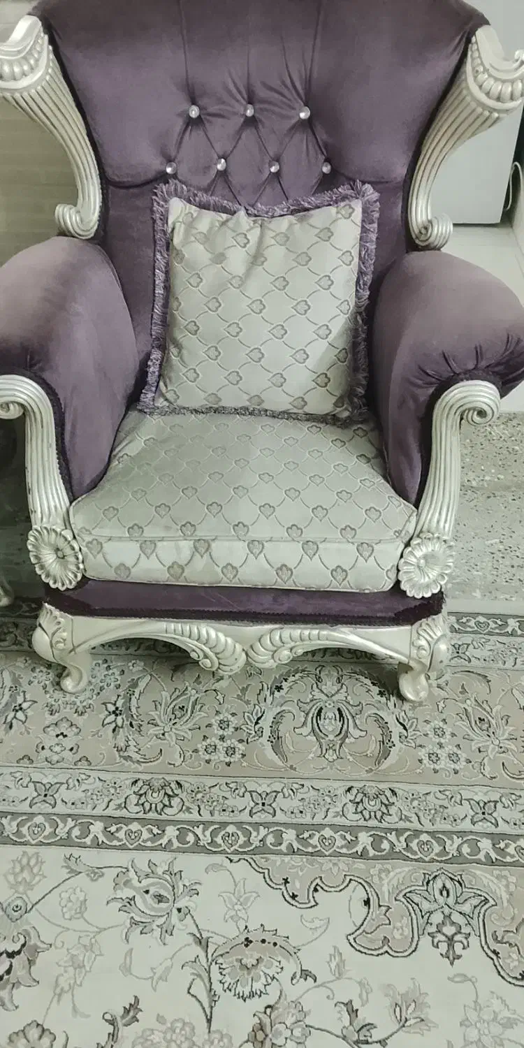 مبل سلطنتی ۷نفره|مبلمان خانگی و میز عسلی|فلاورجان, |دیوار