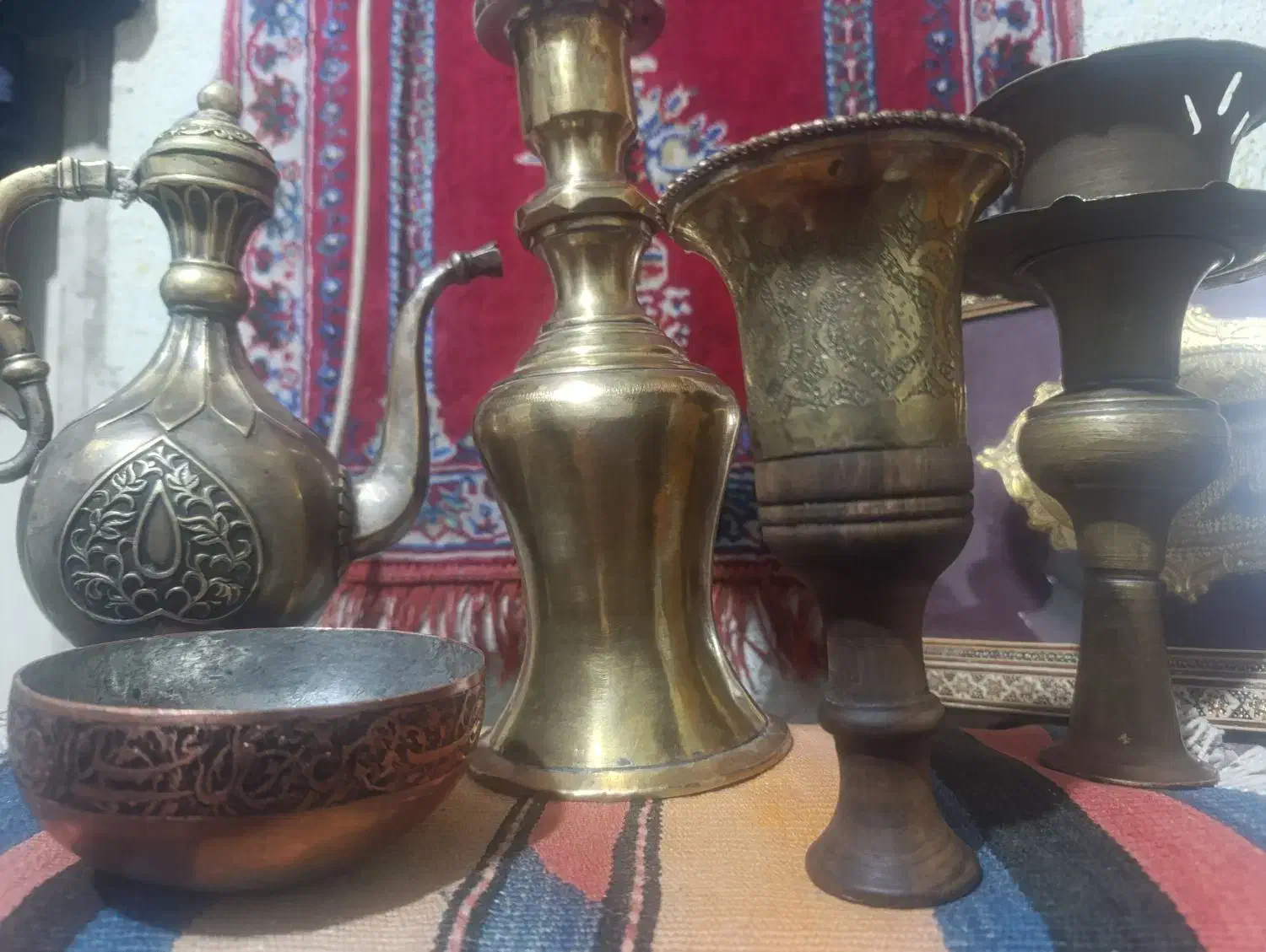 کوزه قلیون آفتابه گلاب پاش سر قلیون قدیمی|کلکسیون اشیاء عتیقه|شیراز, میرزاکوچک خان|دیوار