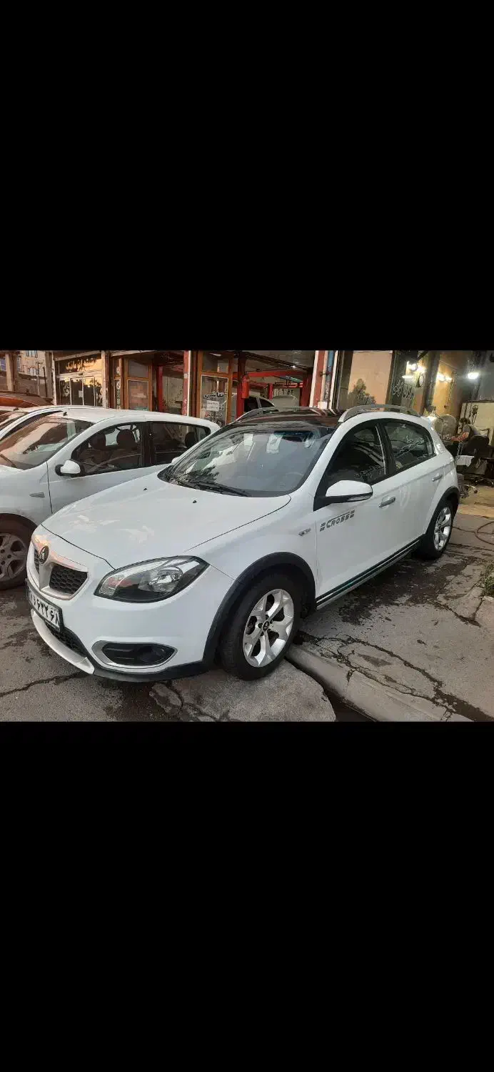 برلیانس کراس اتوماتیک 1650cc، مدل ۱۳۹۷|خودرو سواری و وانت|فردیس, شهرک شهید حسینی|دیوار