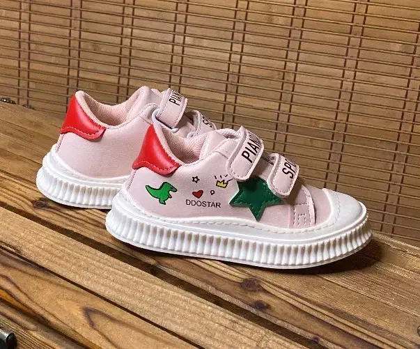 کفش وارداتی نرم و راحت|کفش و لباس بچه|تهران, جردن|دیوار