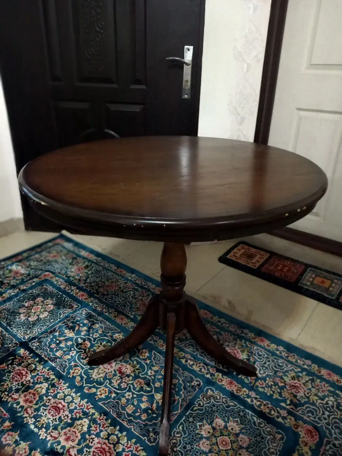 میز ناهارخوری دایره ای|میز و صندلی غذاخوری|تالش, هشتپر|دیوار