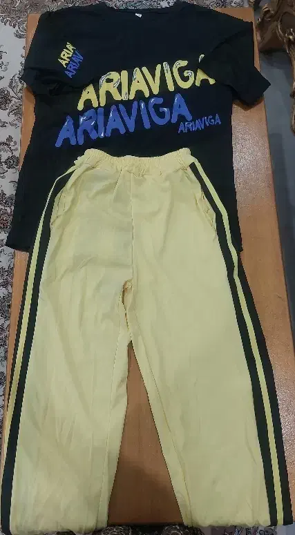 لباس ورزشی|لباس|بانه, |دیوار