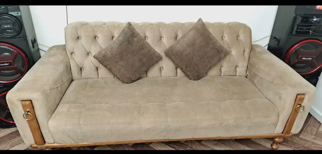 مبل راحتی چستر ۹ نفره|مبلمان خانگی و میز عسلی|گلستان (تهران), |دیوار