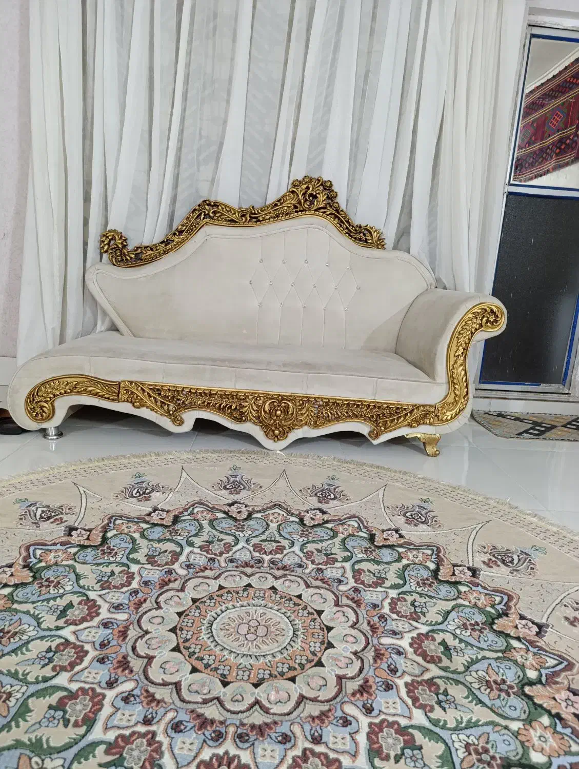 مبل ۷نفره|مبلمان خانگی و میز عسلی|مشهد, بهاران|دیوار