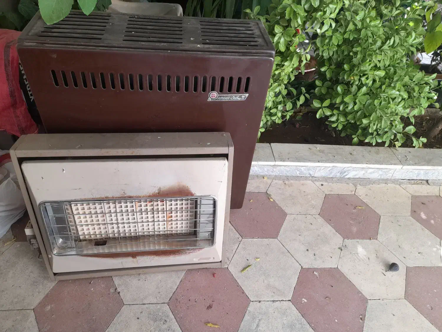 بخاری  زمینی مارک ازمایش    وبخاری دیواری|بخاری، هیتر، شومینه|شیراز, جوادیه|دیوار