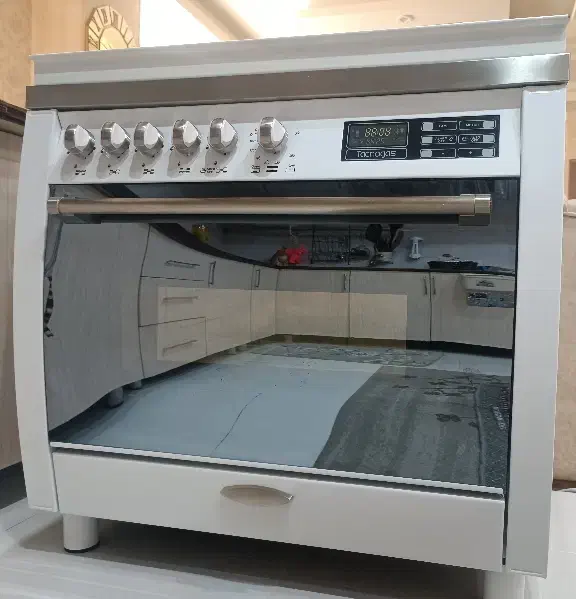 گاز فر تاکنو فول آپشن در حد نو|اجاق گاز و لوازم برقی پختوپز|خرمآباد, |دیوار