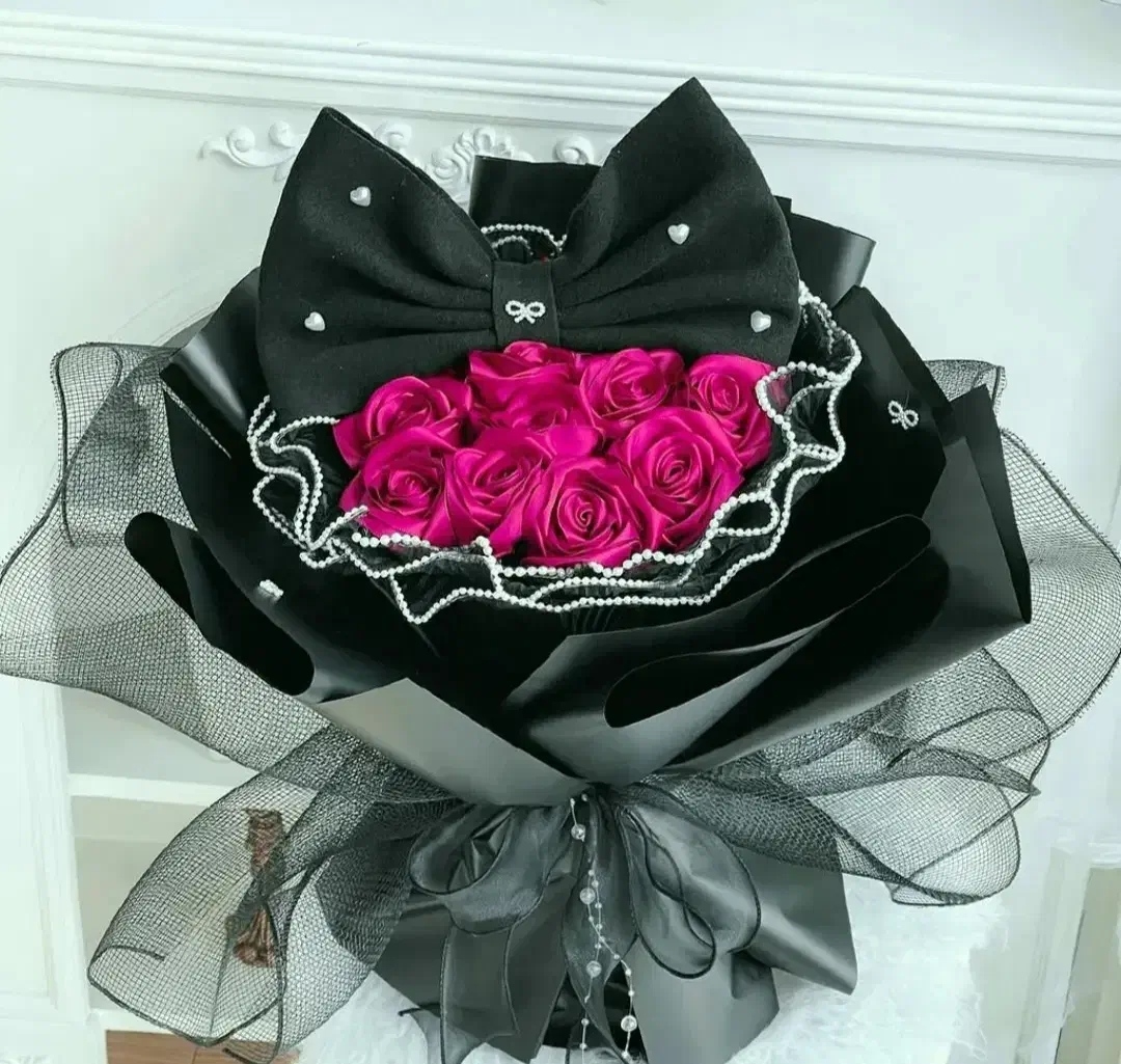 دسته گل هایی از احساس و لبخند|گل مصنوعی|اردبیل, |دیوار