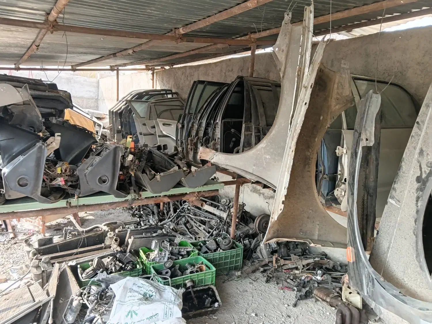 اکس عقب اصلی فابریک|قطعات یدکی و لوازم جانبی|محمدشهر, سیدآباد|دیوار