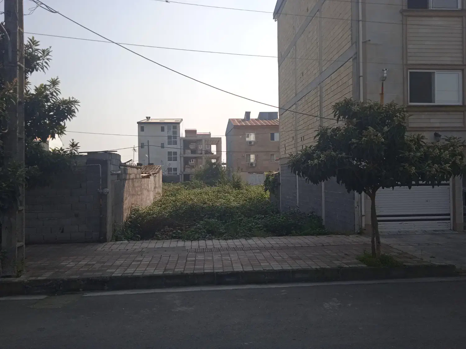 زمین سنددار 136متر 8متر بر شهرک احمد خمینی|فروش زمین و ملک کلنگی|رشت, شهرک احمد خمینی|دیوار