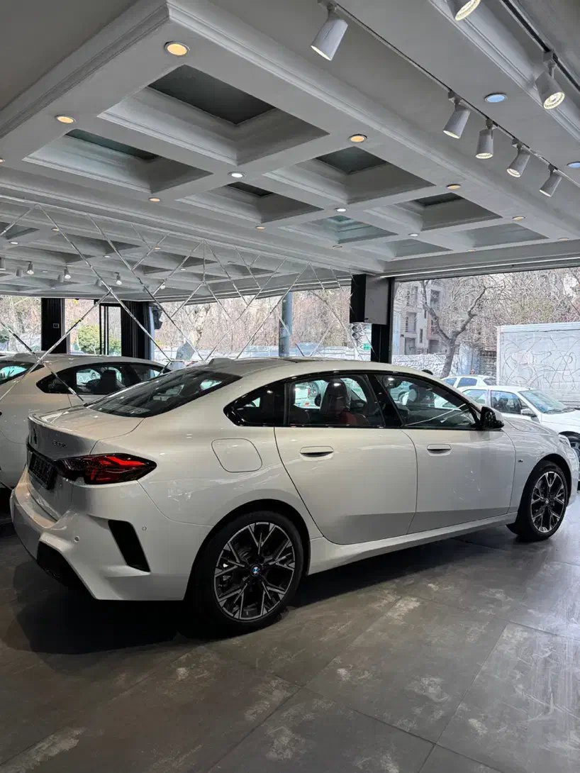 خشک 2025 bmw 225L|خودرو سواری و وانت|تهران, پاسداران|دیوار