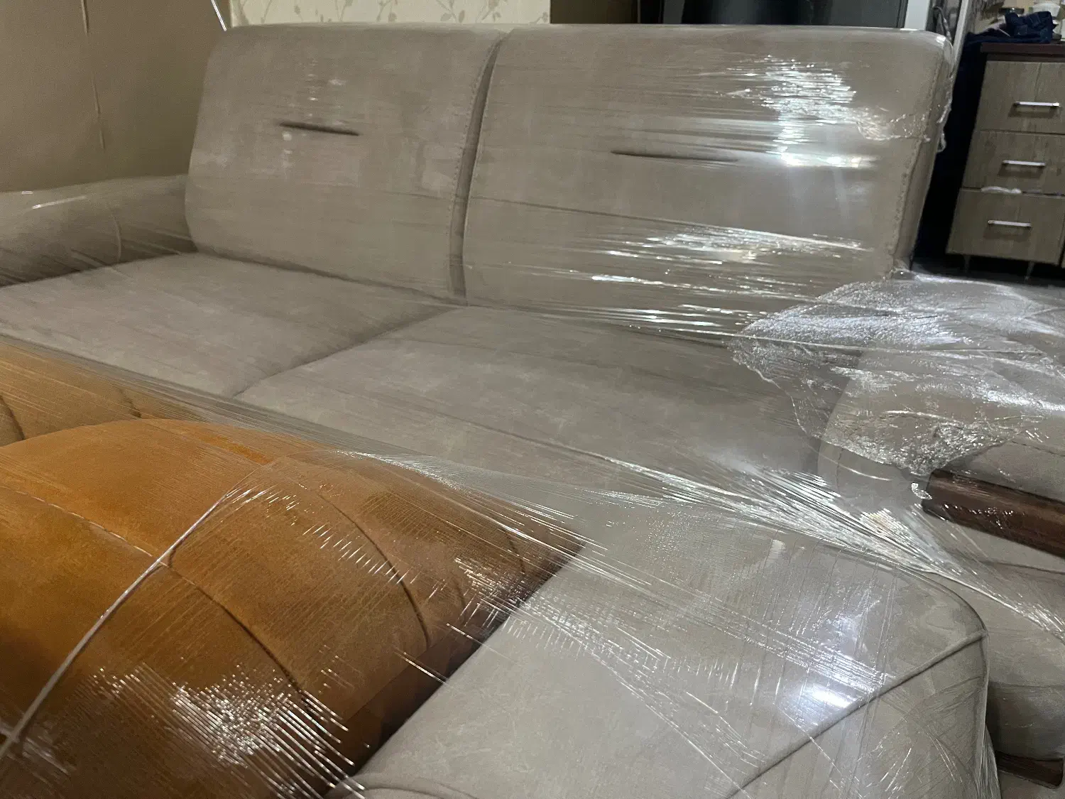 فروش مبل راحتی نو|مبلمان خانگی و میز عسلی|گرگان, |دیوار