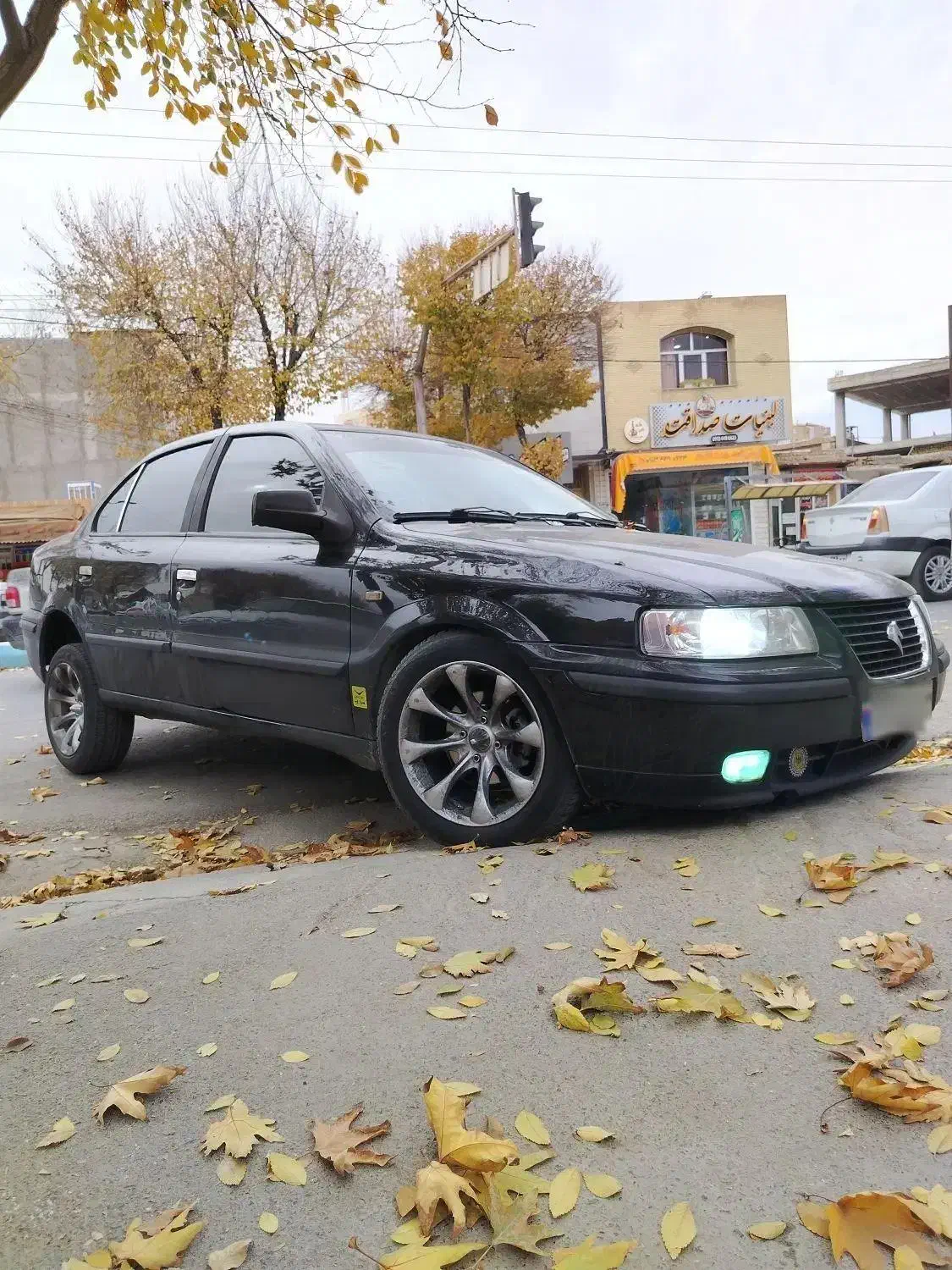 سمند یه گلگیر رنگ ۸۲|خودرو سواری و وانت|فولادشهر, پارک کوهستان|دیوار