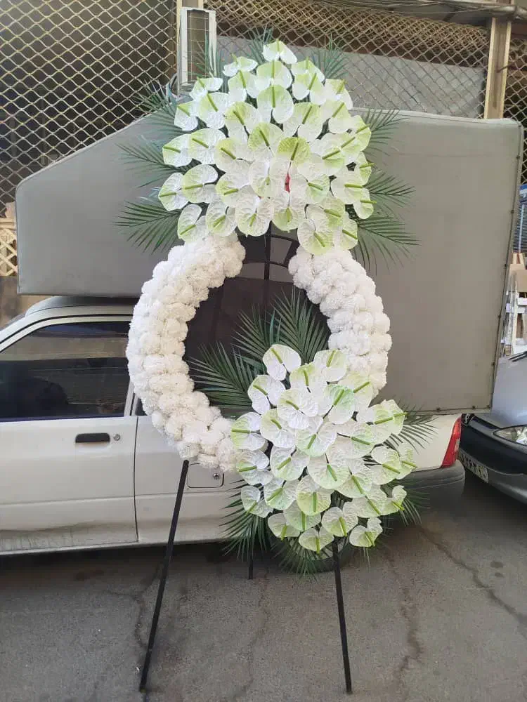 تاج گل مصنوعی برای ختم و افتتاحیه|خدمات پذیرایی، مراسم|کهریزک, |دیوار