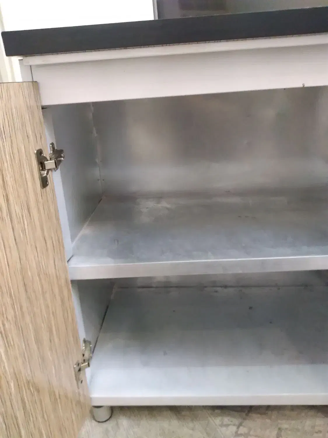 کابینت سه در|مصالح و تجهیزات ساختمان|خاوه, |دیوار