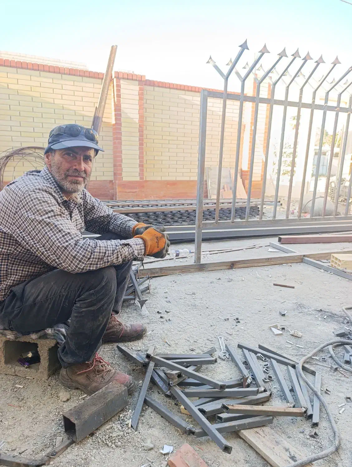 جوشکاری حرفه‌ای در محل شما|خدمات پیشه و مهارت|جاسک, |دیوار