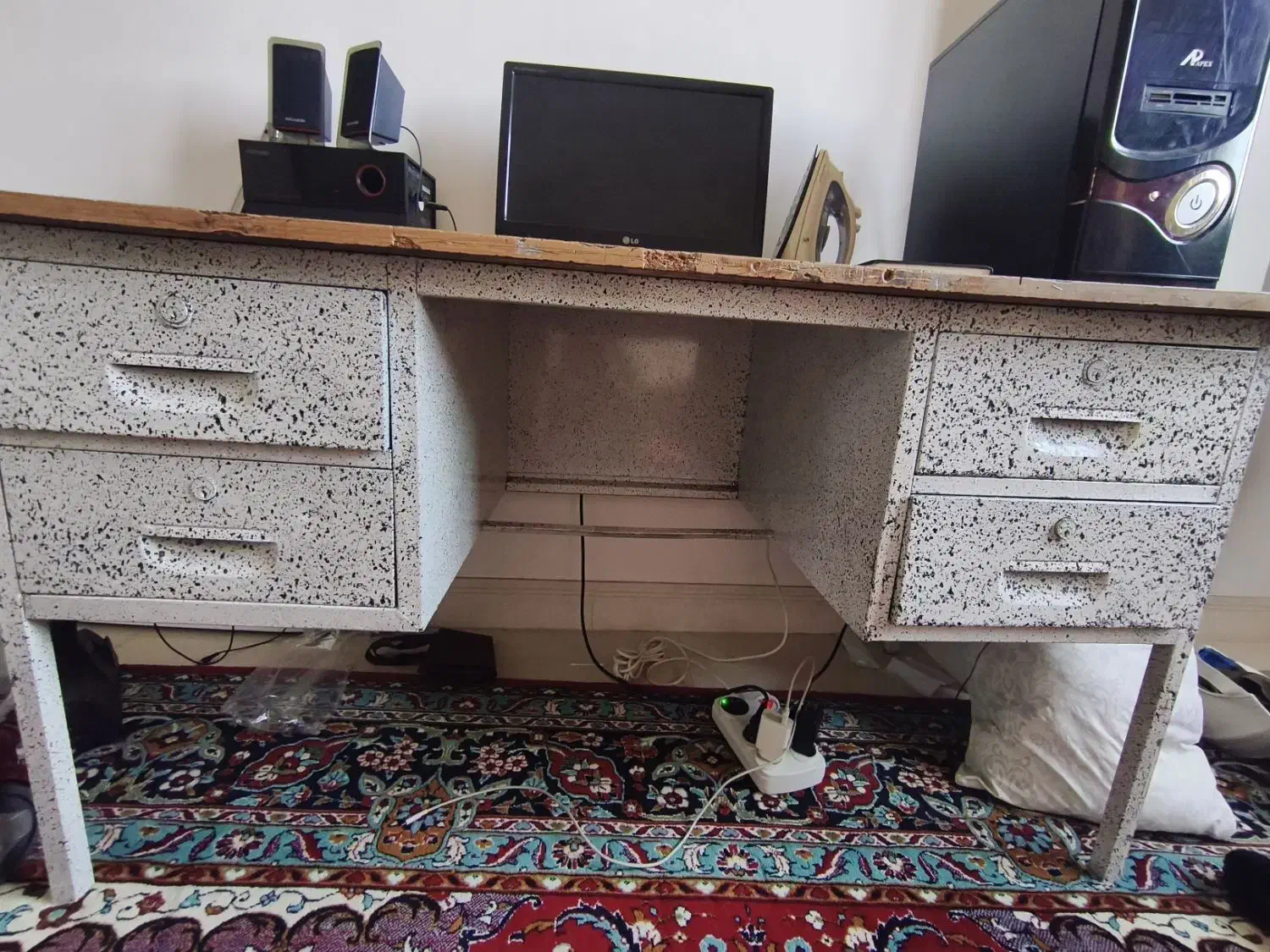 میز اداری|مبلمان اداری|قم, انسجام|دیوار