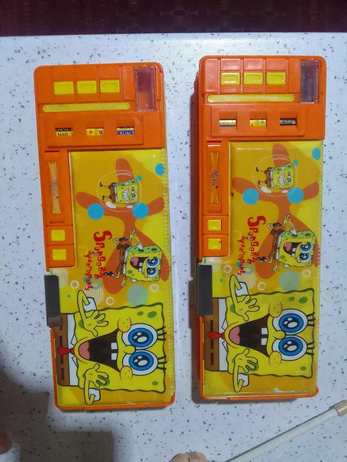 دو عدد جامدادی کتابی با طرح بآب اسفنجی|لوازم التحریر|بابل, |دیوار