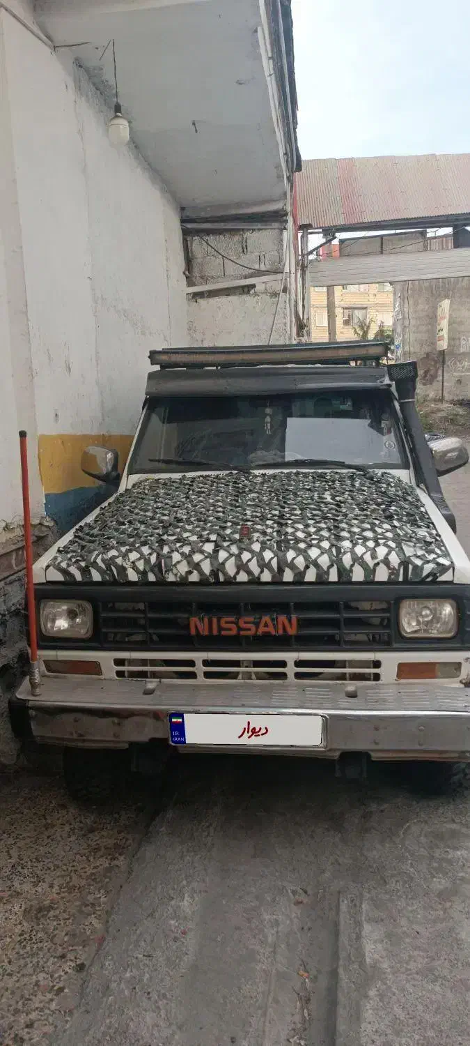 پاترول چهار در وحشی و بیحیا شیش سیلندر|خودرو سواری و وانت|رشت, آب و برق|دیوار