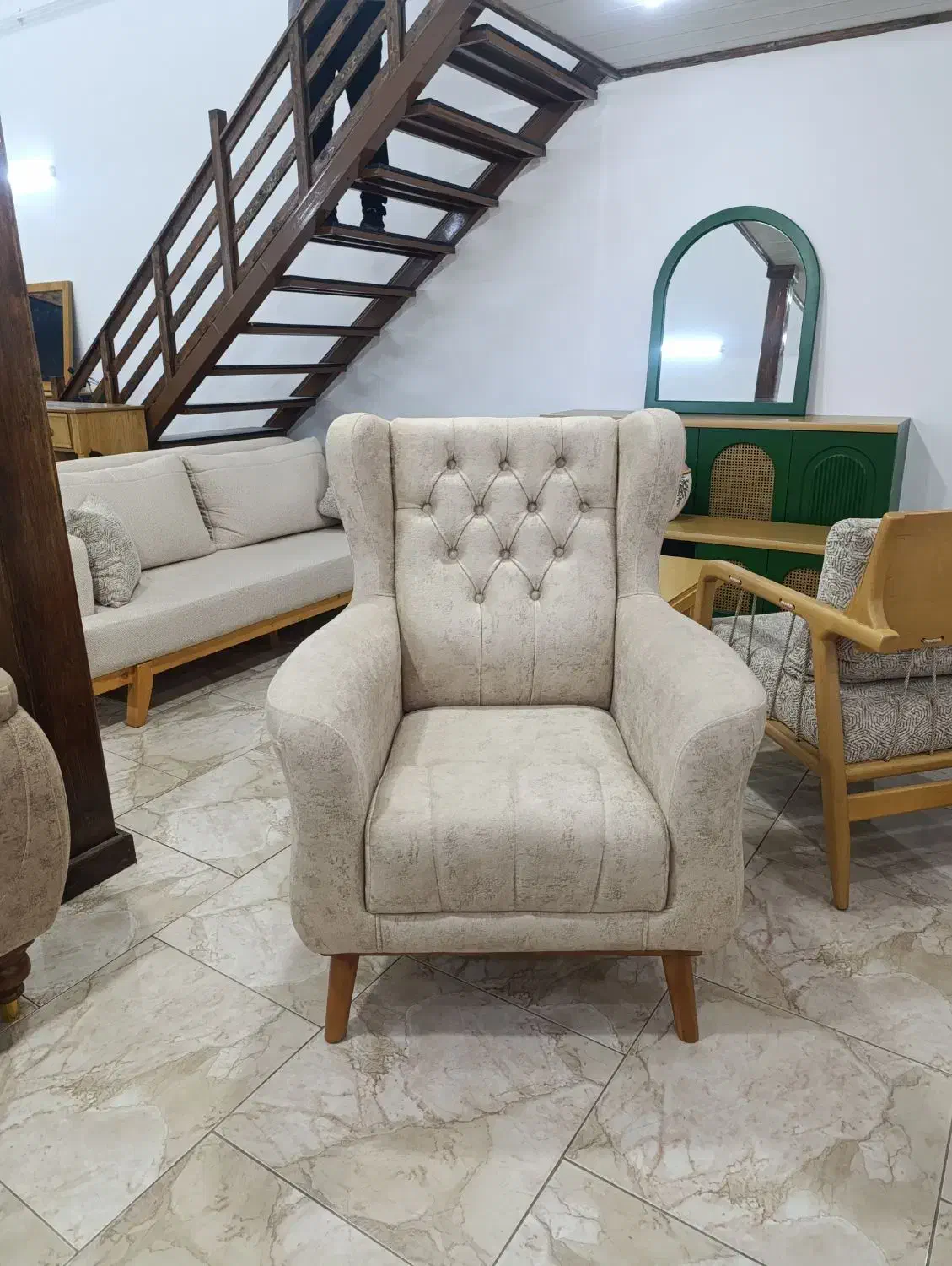 مبلمان شوکا|مبلمان خانگی و میز عسلی|بهنمیر, |دیوار