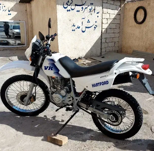 هارتفورد200 مدل88|موتورسیکلت|ایوان, |دیوار