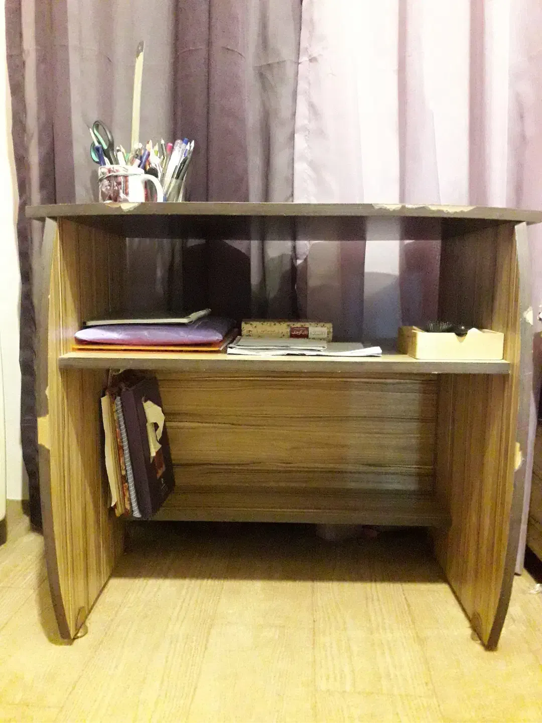 میز|میز تحریر و کامپیوتر|بندر انزلی, چهارفریضه|دیوار