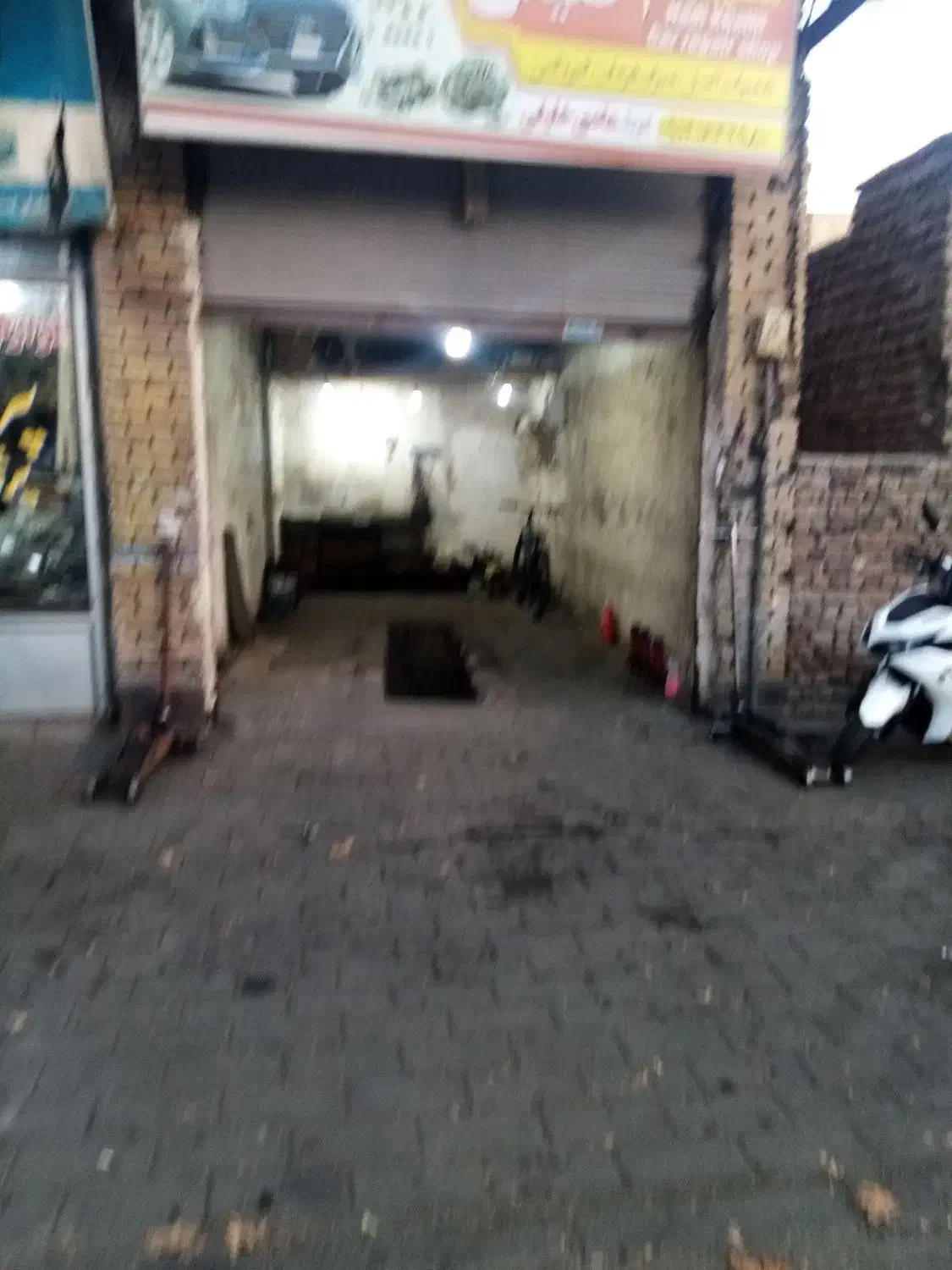 فروش سرقفلی مغازه چهار باب|فروش مغازه و غرفه|خوی, |دیوار