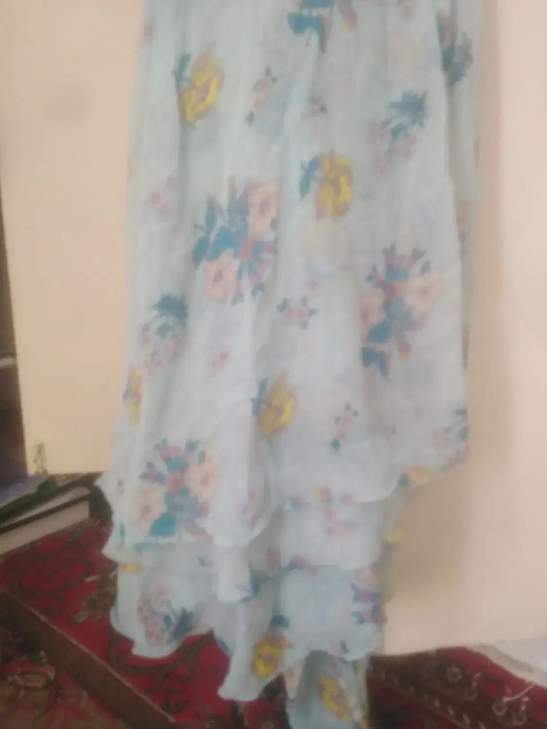 چادر سر|لباس|شیراز, شهرک گلها|دیوار