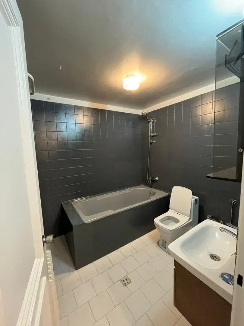 زعفرانیه ۱۹۰ متر سه خواب