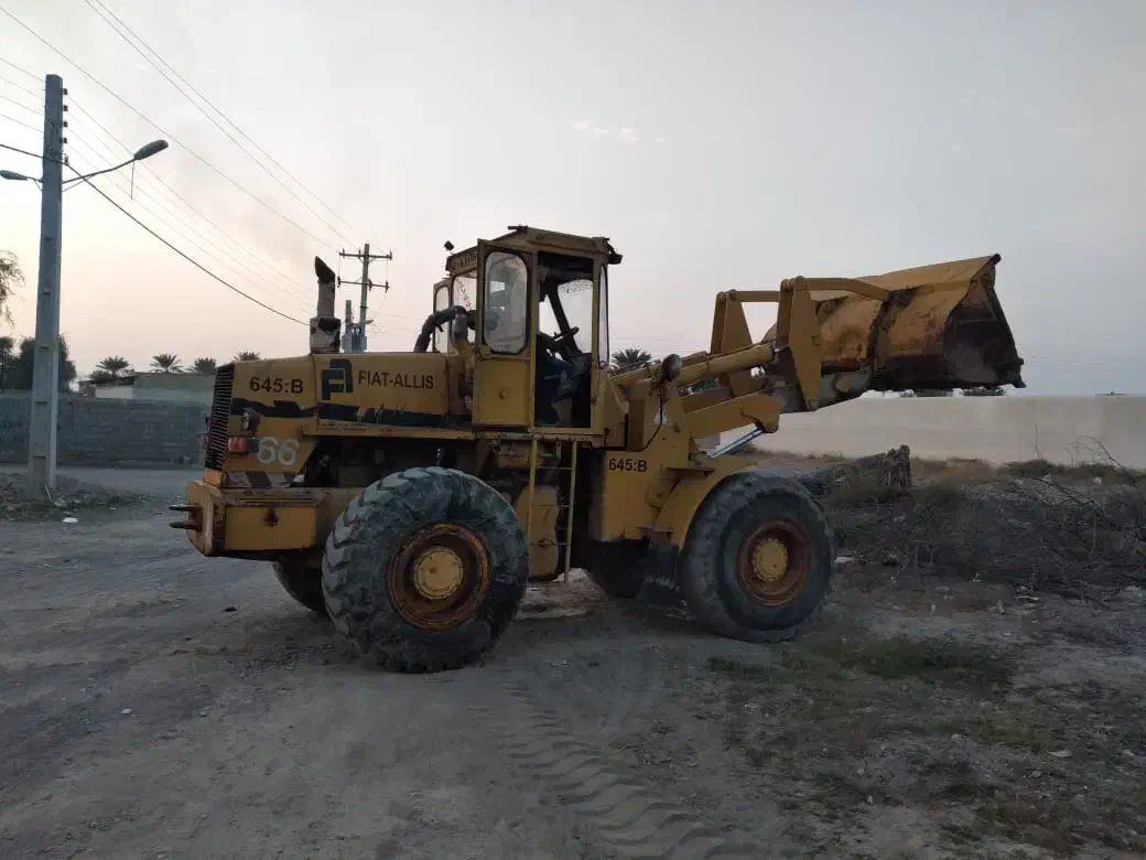 لودر فیات آلیس ۶۴۵ لودر تمیز|خودرو سنگین|کرمان, |دیوار