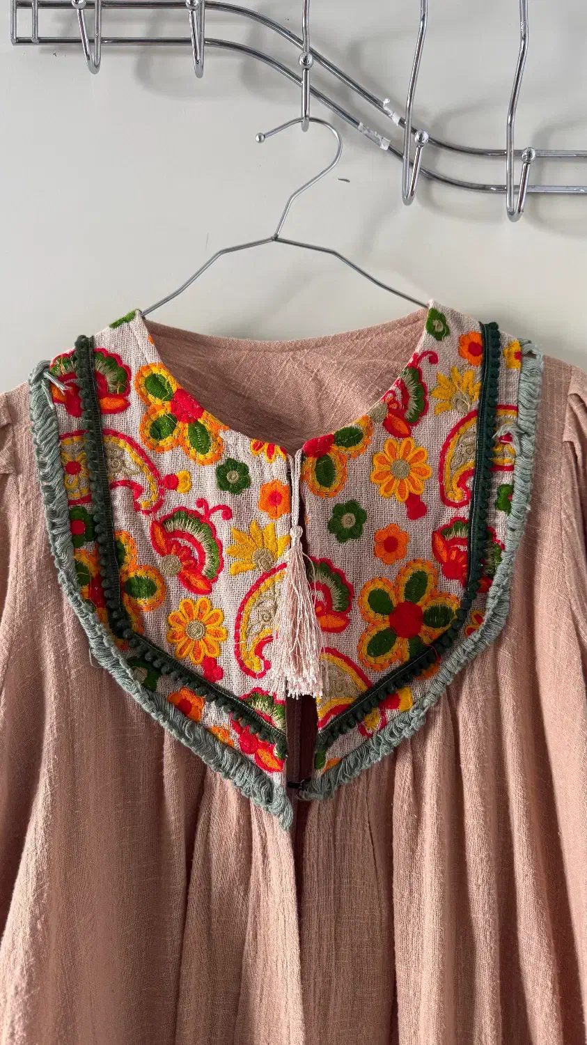 مانتو سنتی|لباس|گرگان, |دیوار