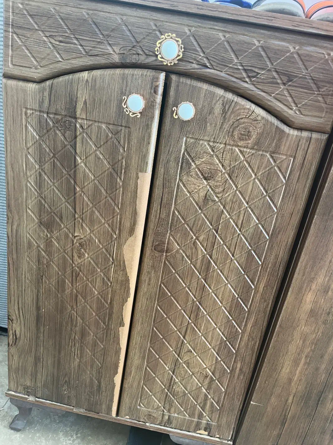 جاکفشی|جاکفشی، کمد، دراور|بیرجند, |دیوار