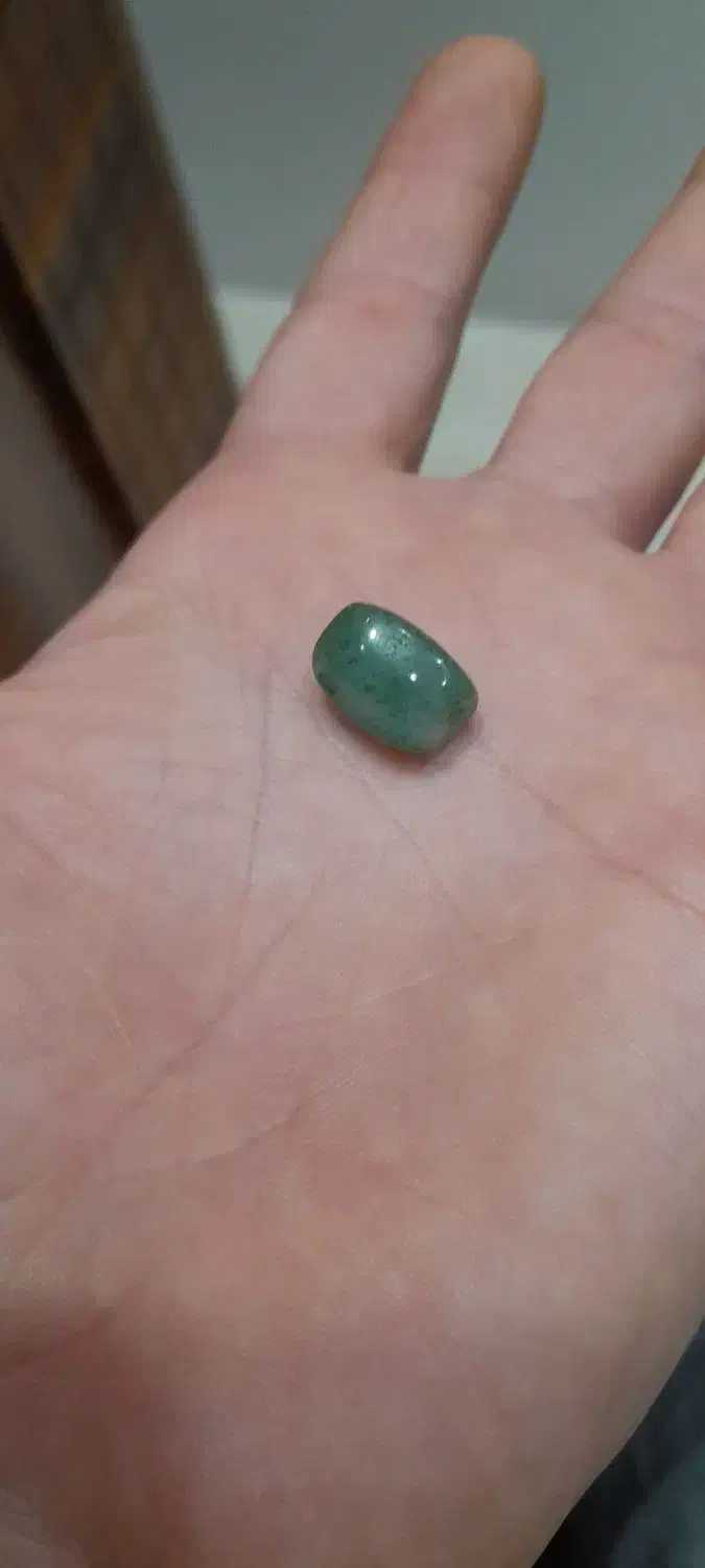 سنگ زمرد اصل،|کلکسیون اشیاء عتیقه|بندر گناوه, |دیوار