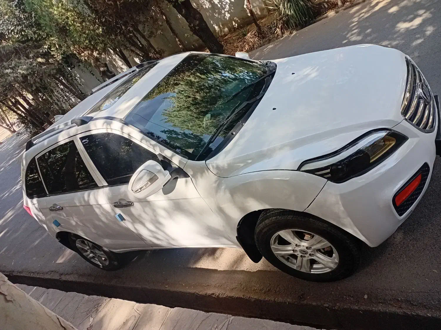 لیفانx60مدل‌اخر1393.بیمه‌6ماه‌ثالث‌دارد|خودرو سواری و وانت|کرج, فاز ۳ مهرشهر|دیوار