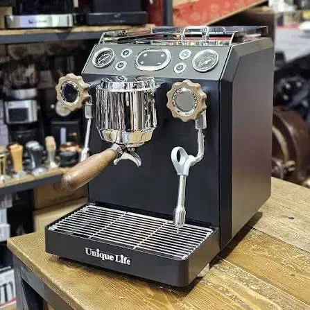 دستگاه نیمه صنعتی یونیک لایف ۷۱۱۸|کافیشاپ و رستوران|آمل, |دیوار