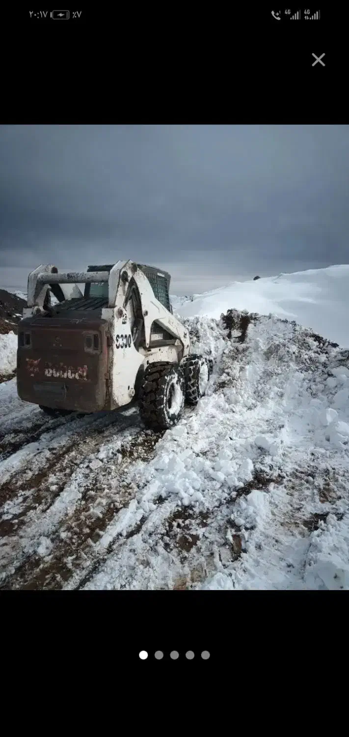 مینی بیل، بابکت، خاکبرداری|خدمات حمل و نقل|بوئین زهرا, |دیوار