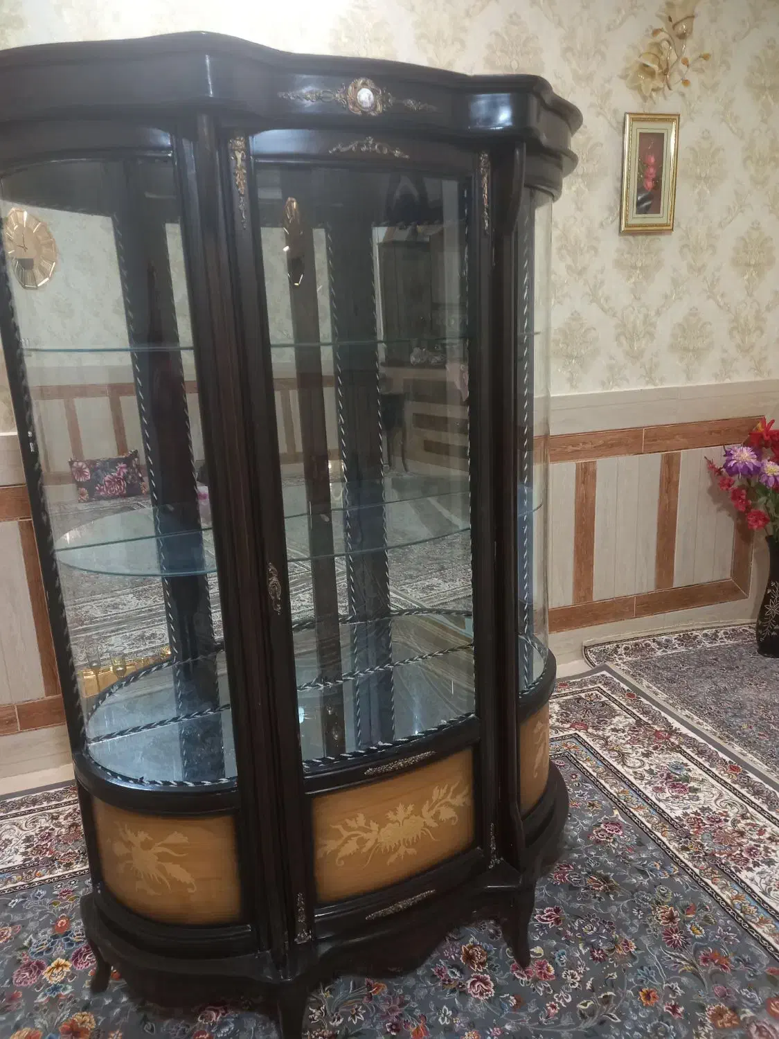 بوفه نو بدون هیچ شکستگی|بوفه، ویترین، کنسول|زاهدان, |دیوار