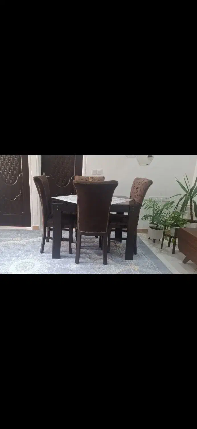 میز نهار خوری ۴ نفره|میز و صندلی غذاخوری|رشت, باهنر|دیوار