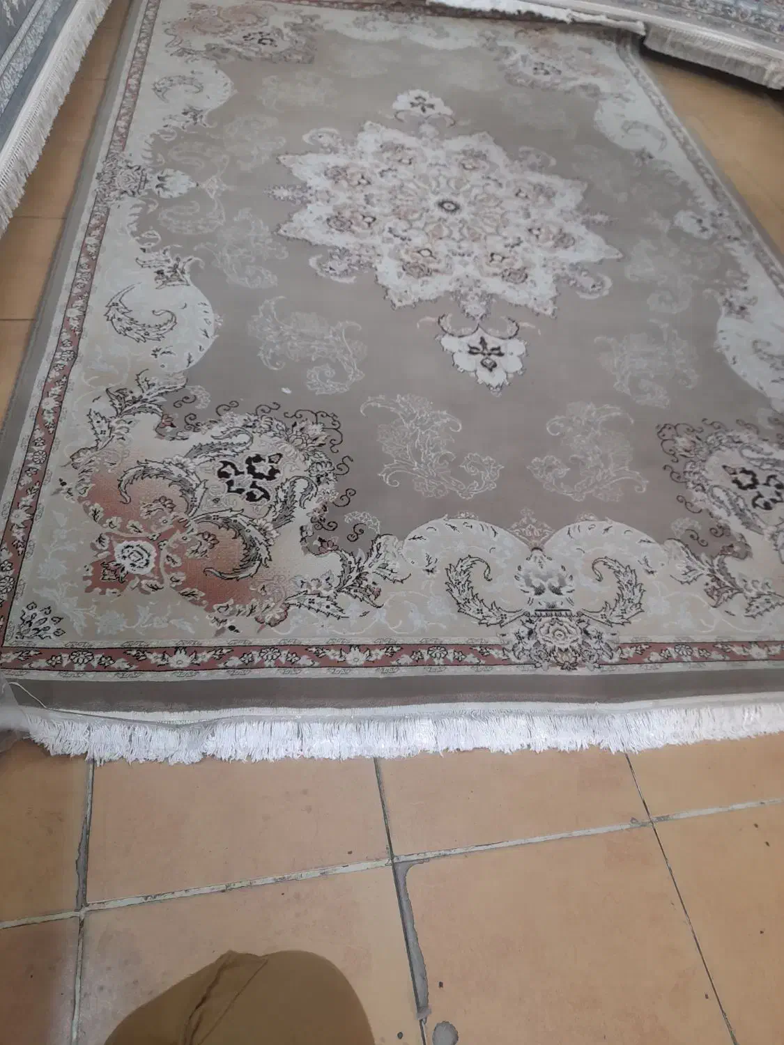 فرش نگین مشهد|فرش|کرمانشاه, |دیوار